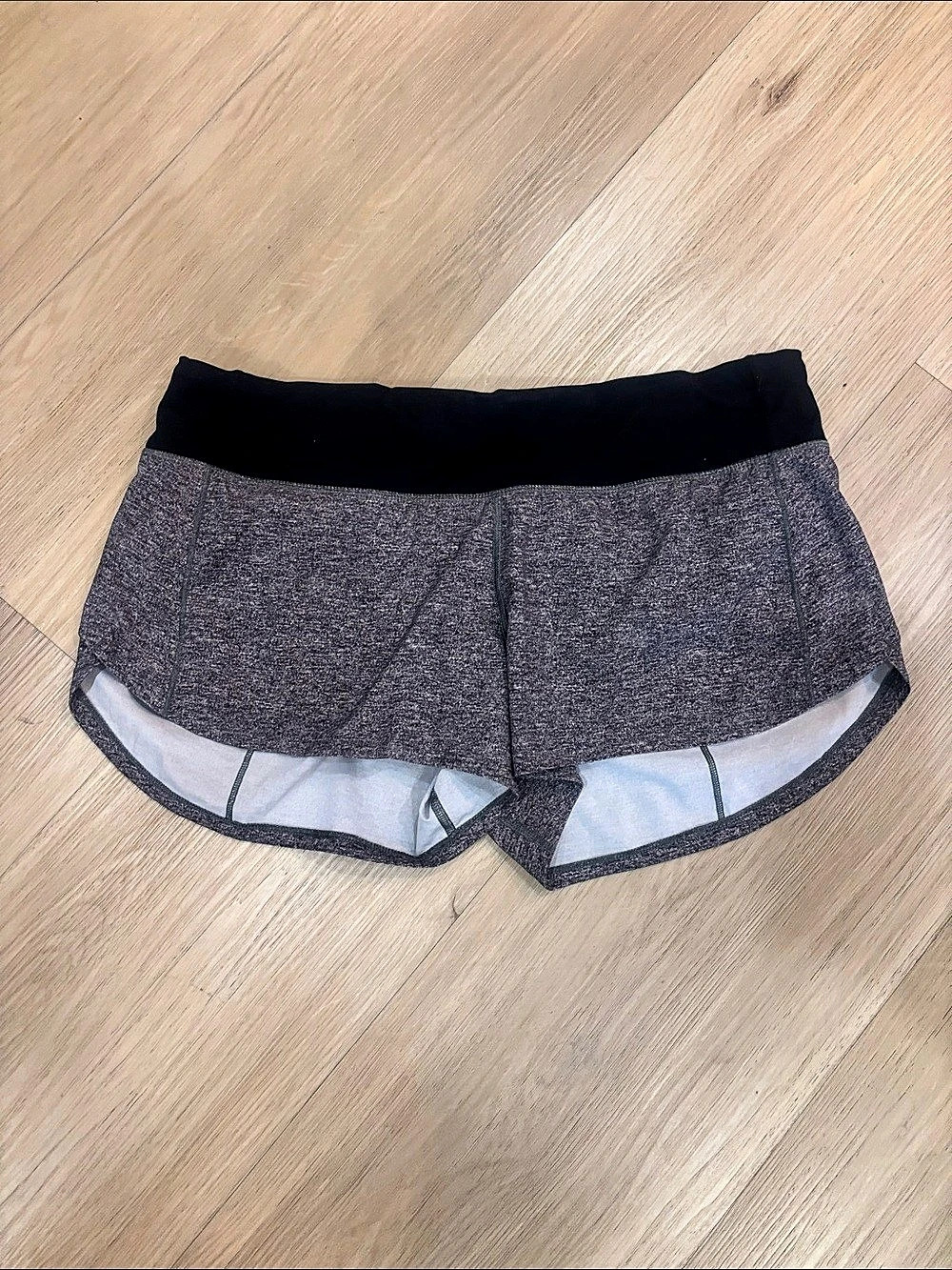 lululemon Speed Up Short -Updated Fit Athletic Shorts Gray & Black Size